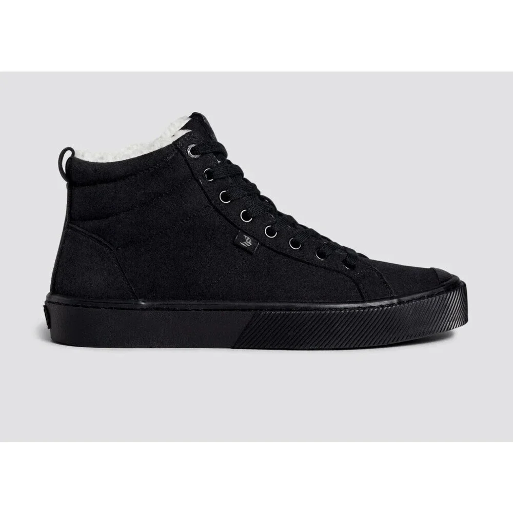 Cariuma OCA Therma High Sneakers Women's 8.5 Black Suede Shearling Shoes GAL821